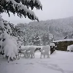 Hostel Xalet-refugi U.e.c. La Molina (Girona)