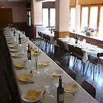 Hostel Xalet-refugi U.e.c.