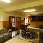 Hostel Xalet-refugi U.e.c. La Molina (Girona)